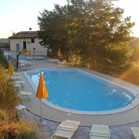 Agriturismo La Valle Del Vento 우르비노 외부 사진