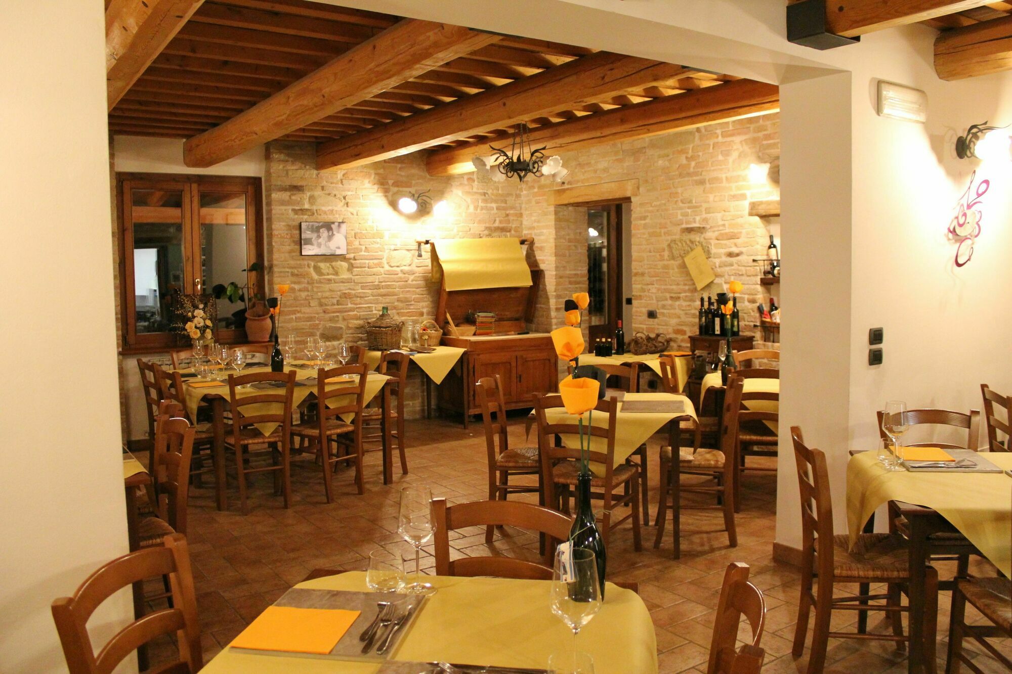 Agriturismo La Valle Del Vento 우르비노 외부 사진