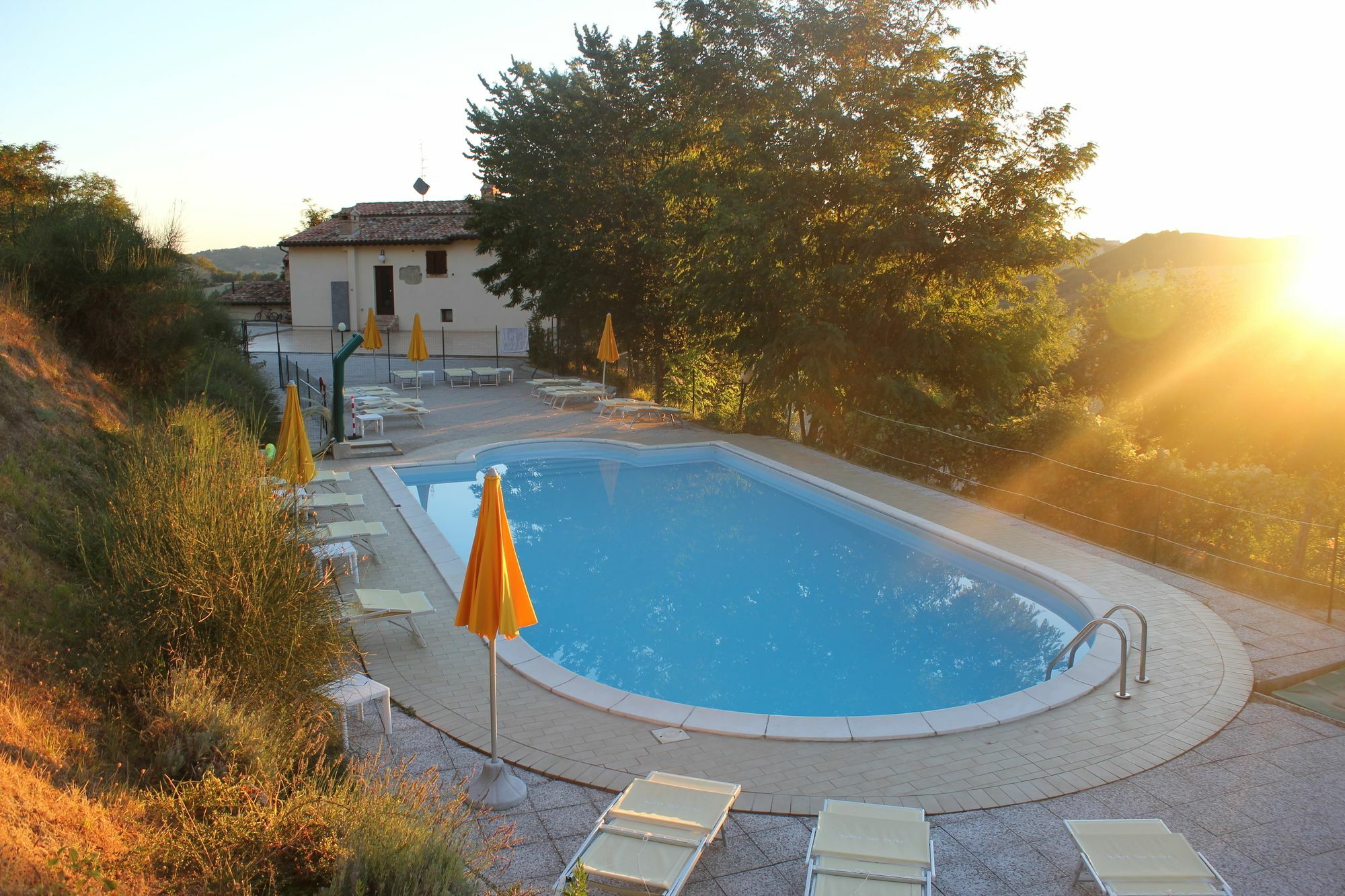 Agriturismo La Valle Del Vento 우르비노 외부 사진